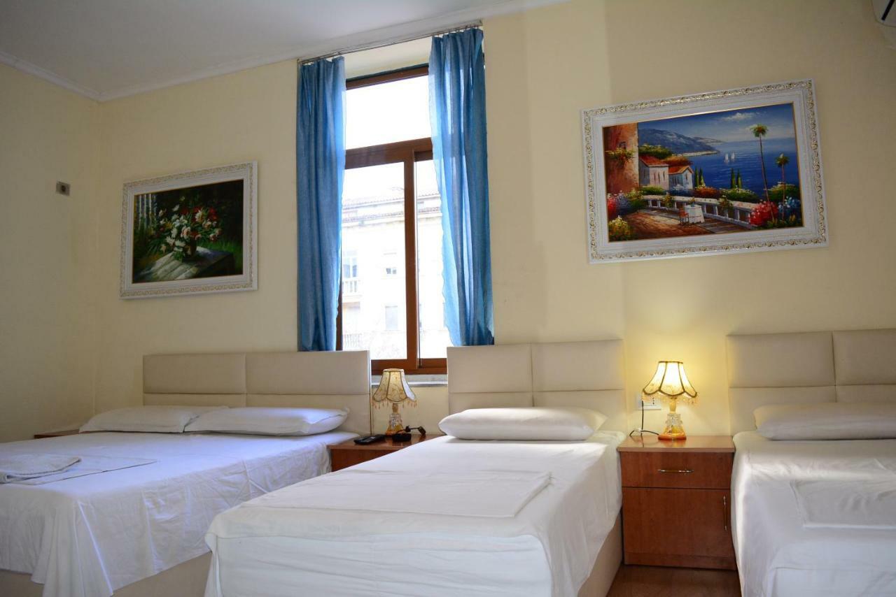 Hotel Republika Tirana Zewnętrze zdjęcie