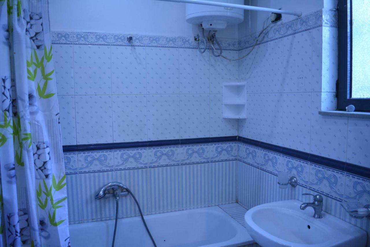 Hotel Republika Tirana Zewnętrze zdjęcie